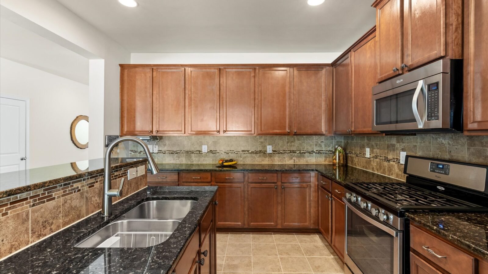 908 Merchants Court Sanford, NC 27330 — 15