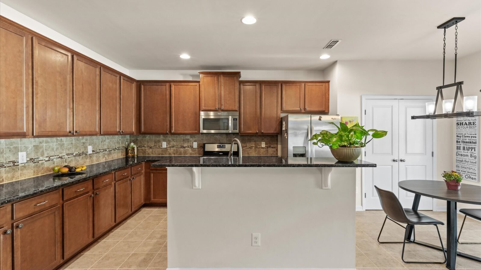 908 Merchants Court Sanford, NC 27330 — 18