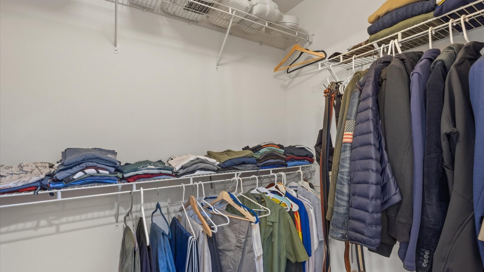908 Merchants Court Sanford, NC 27330 — 29