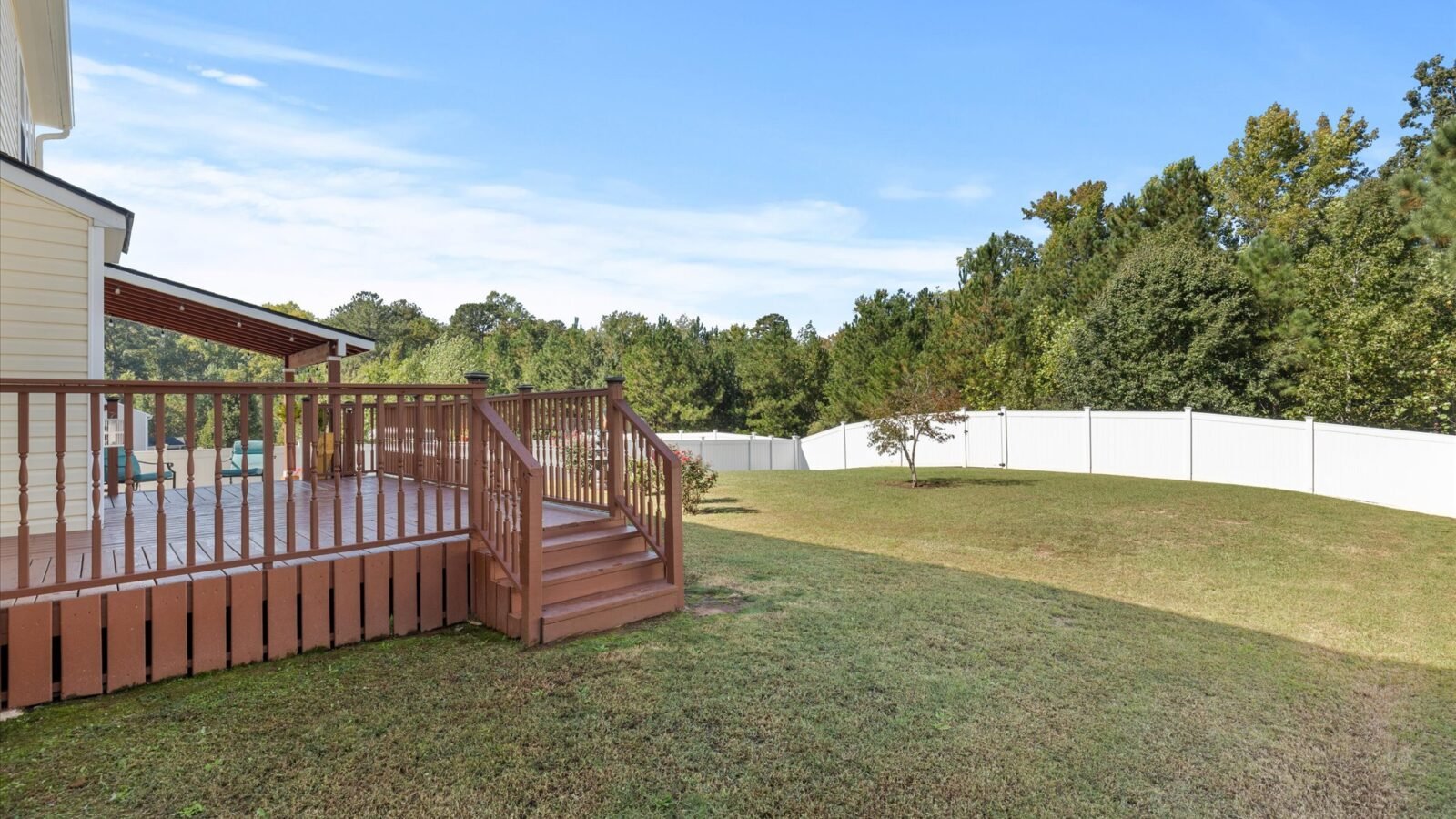 908 Merchants Court Sanford, NC 27330 — 55
