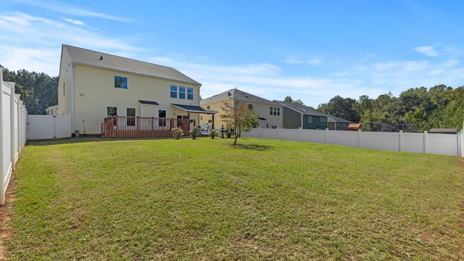 908 Merchants Court Sanford, NC 27330 — 60