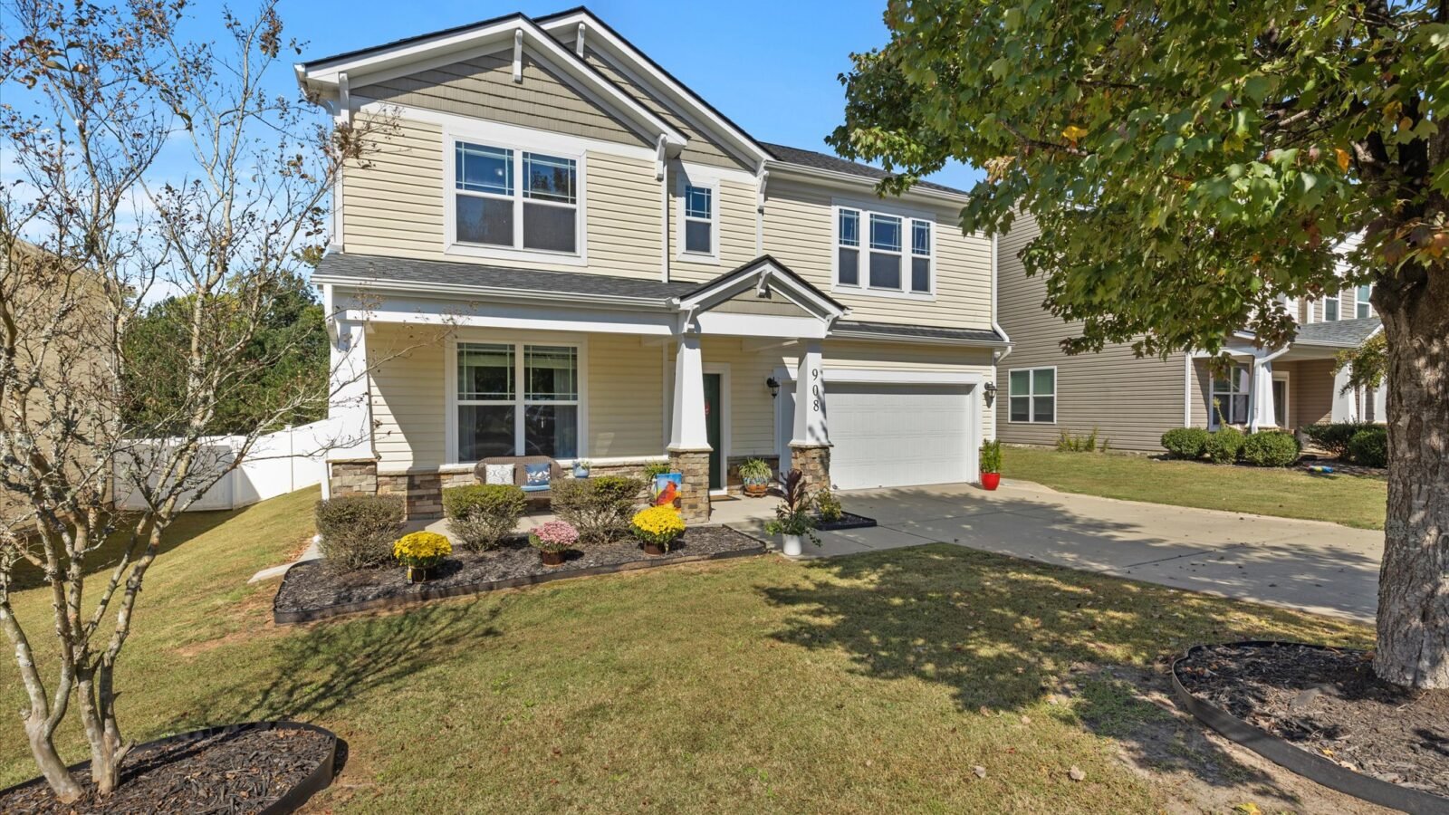 908 Merchants Court Sanford, NC 27330 — 3